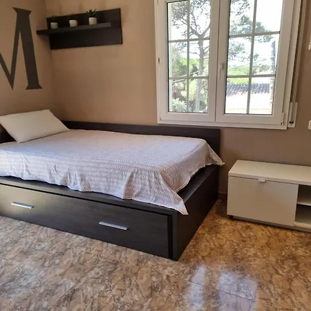 Casa De 4 Con Piscina Privada Cerca De Playas De L'escala - Hisp-236-53
